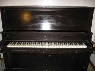 Piano Antique Droit