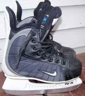 Patins Nike (garcons - grandeur US4)