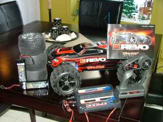 Traxxas E-REVO 2008 