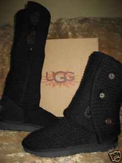 ** UGG ** 4 modeles size 7-8-9