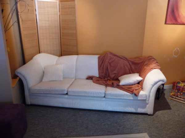 BEAU sofa très confortable 