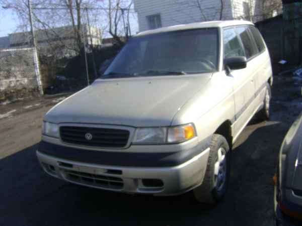 1996 MAZDA MPV 4X4 for sale. 