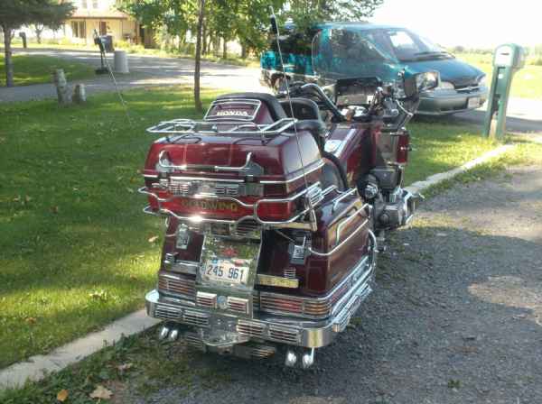 HONDA GOLDWING