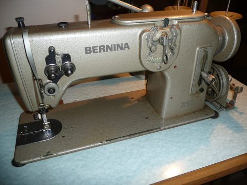 Machine a coudre industrielle Bernina 2