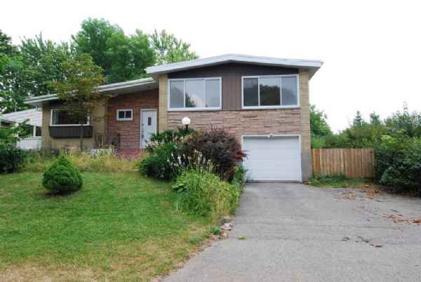 Single Family, Split-level, Dollard-Des