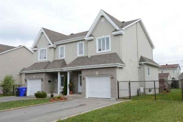 2901 Rue Montcalm, Vaudreuil-Dorion 