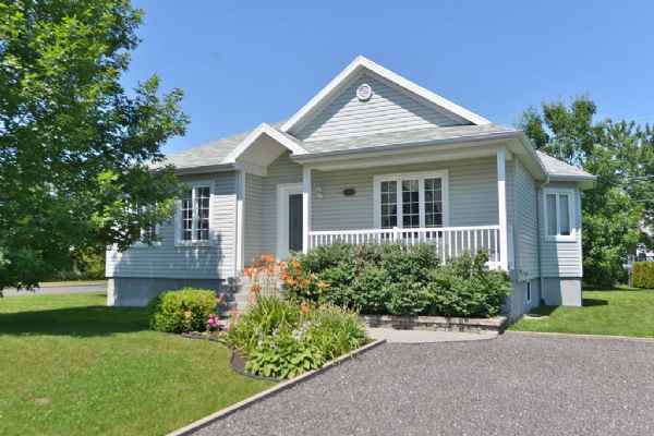 Maison à vendre à Lévis, Québec,